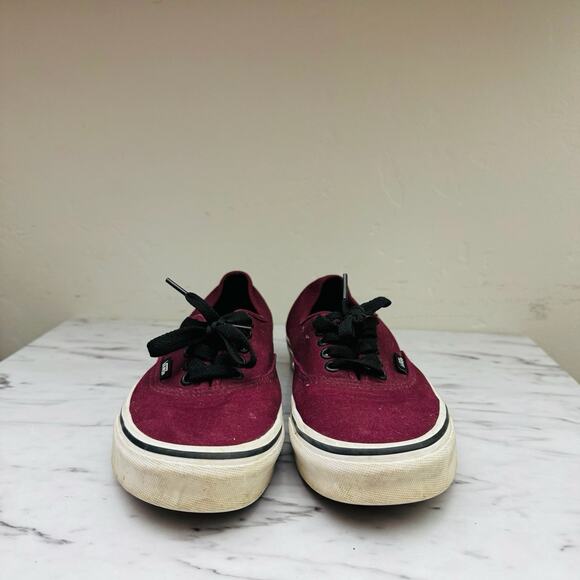 Vans Burgundy Classic Low Top Sneakers Women’s Size 8 - Picture 2 of 9